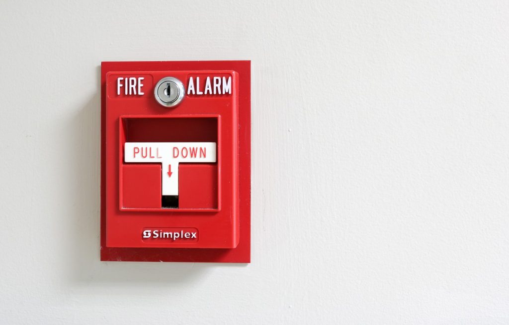 Is there a difference between a smoke detector and a fire alarm