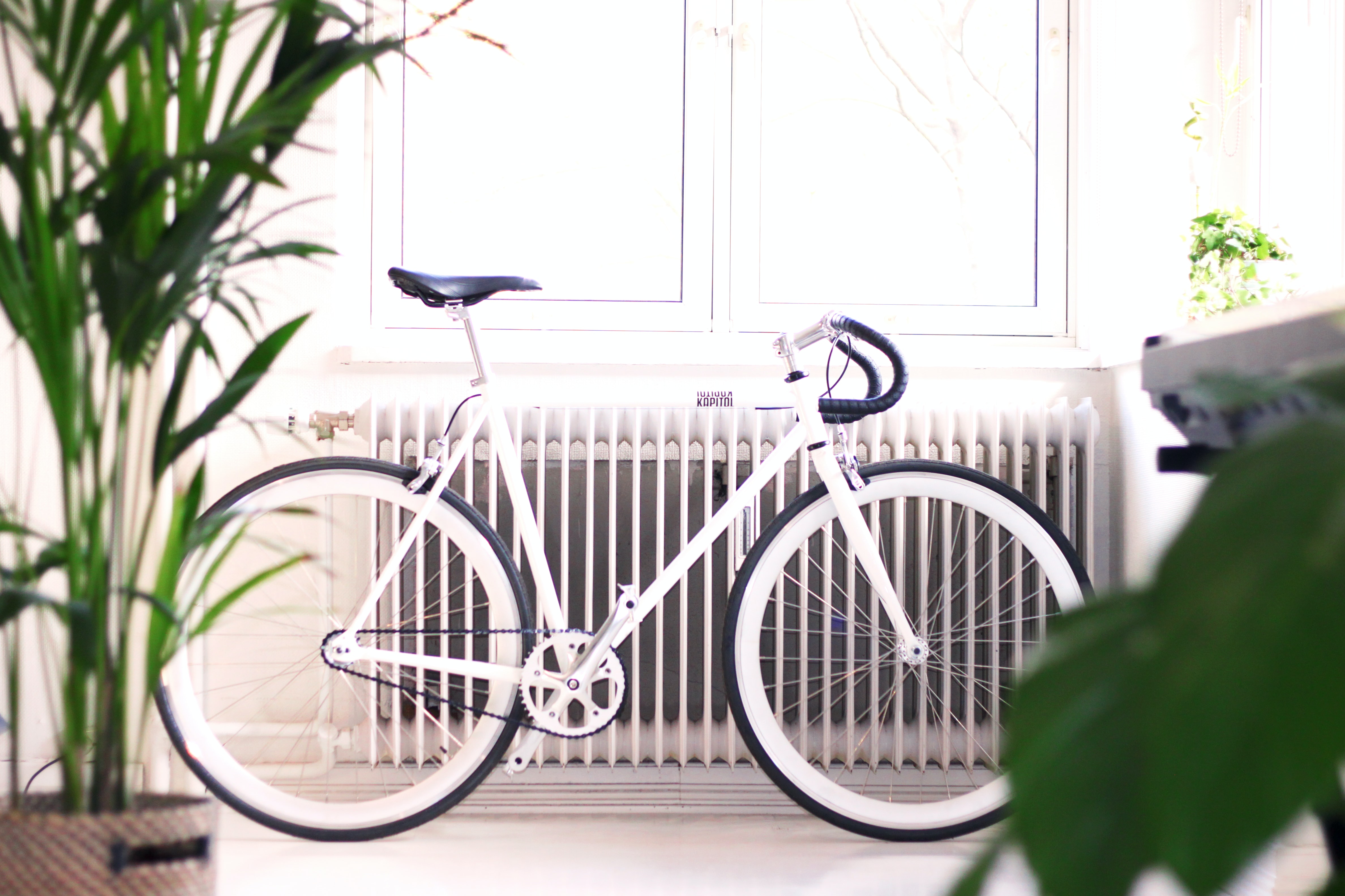 Boiler faults; picture of a bicycle in front of a radiator